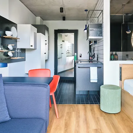 Stayery Frankfurt Sachsenhausen 4* فرانكفورت